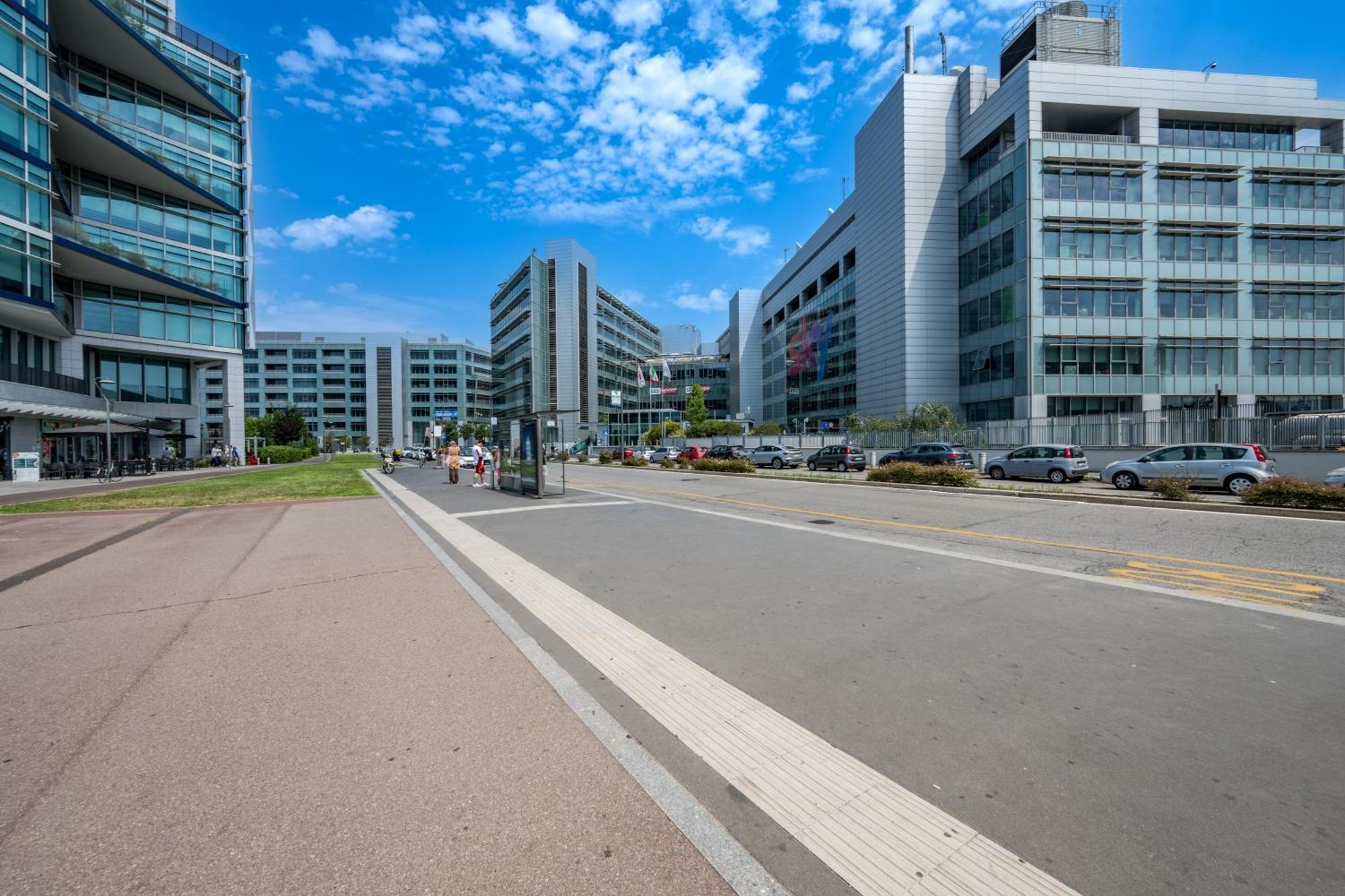 Cozy Suite Rogoredo Apartment Next To The Metro And Train Station Mailand Exterior foto